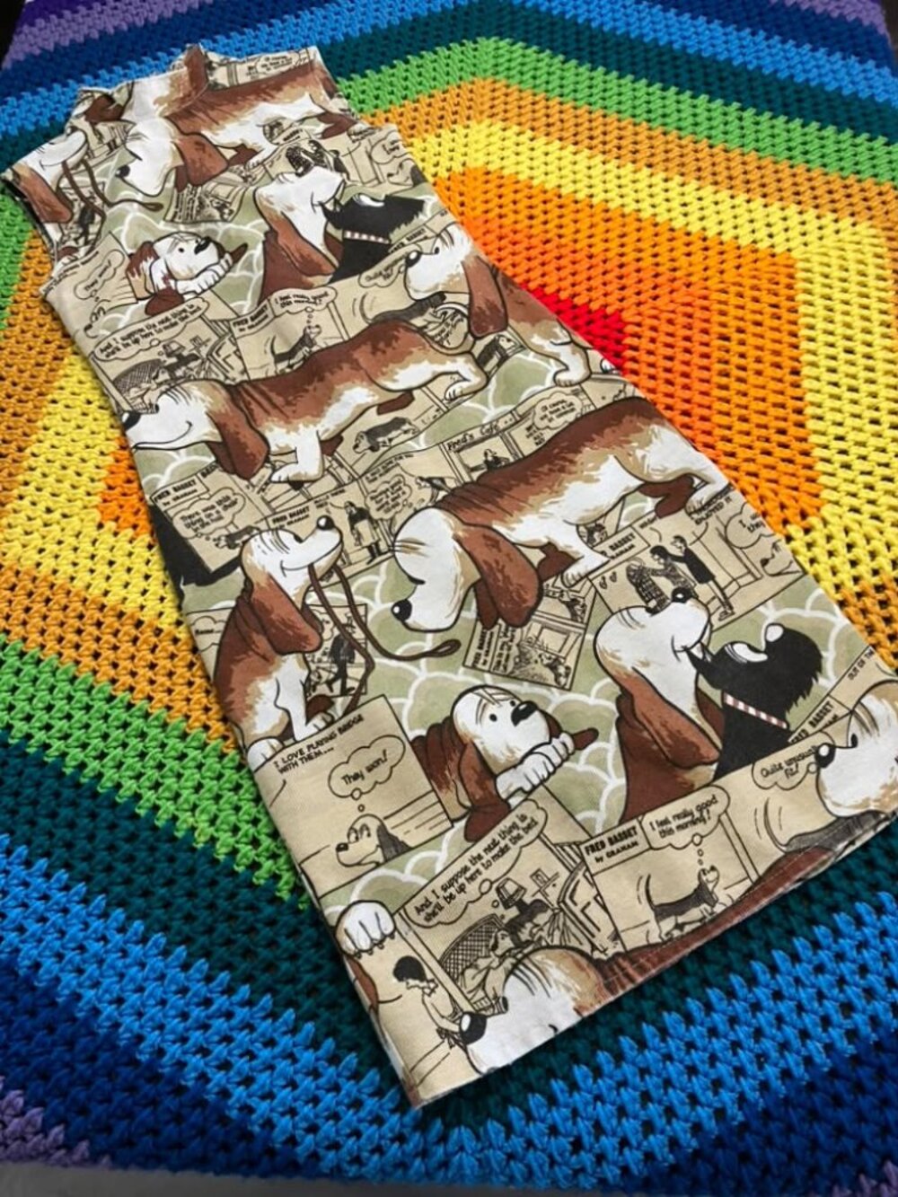 80's Vintage Handmade Fred the Basset Hound Dog Novelty Print Mini Dress